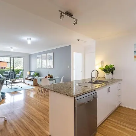 Mikalex - Walking Distance From The Beach! Nelson Bay Exterior photo
